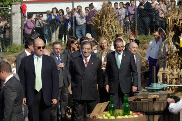 PREMIOS PRÍNCIPE DE ASTURIAS 2011 - Página 8 1319295432602_11