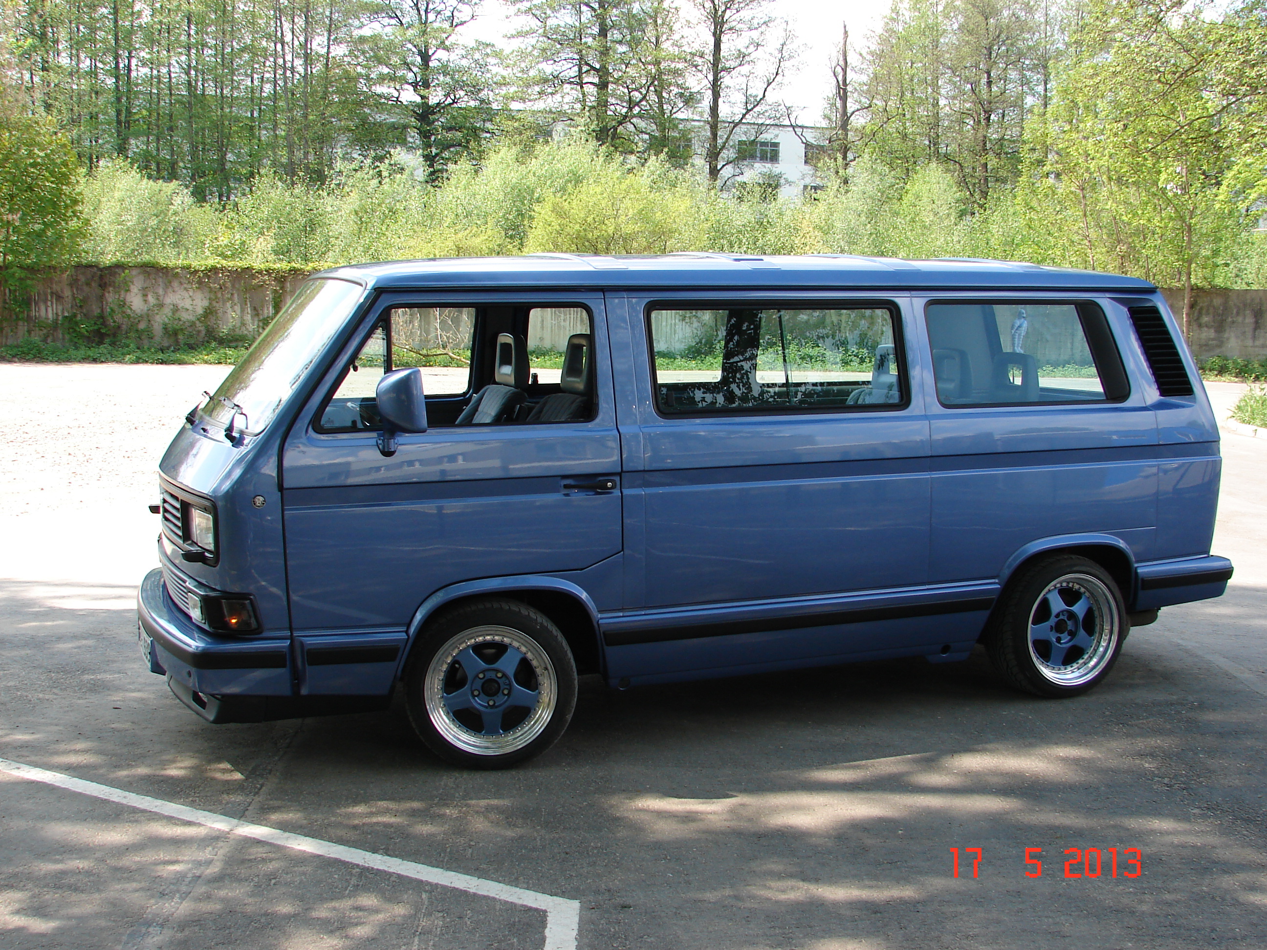 Nr.2 ELL VW T3 MULTIVAN "BLUESTAR"  DSC04268