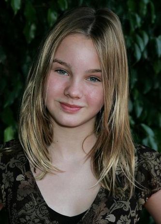 Liana Liberato 10186296_gal