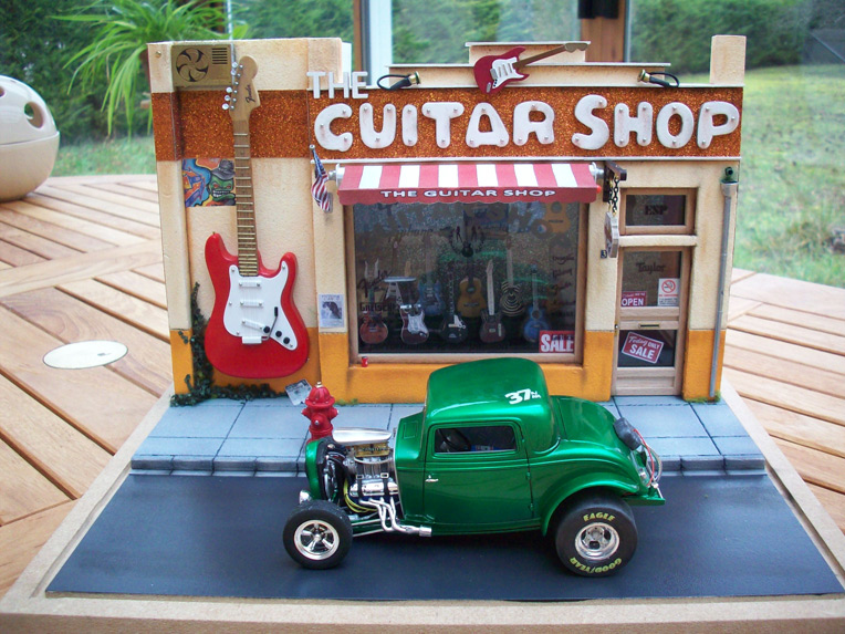 Le Guitar Shop 39