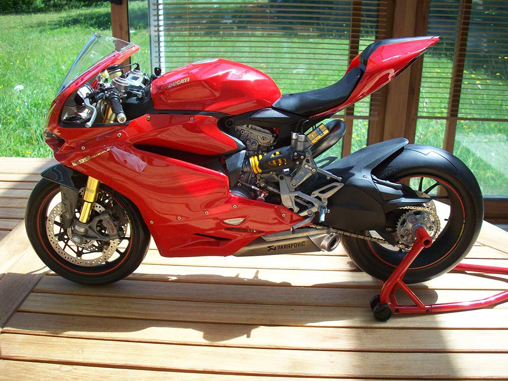 Ducati Panigale 92