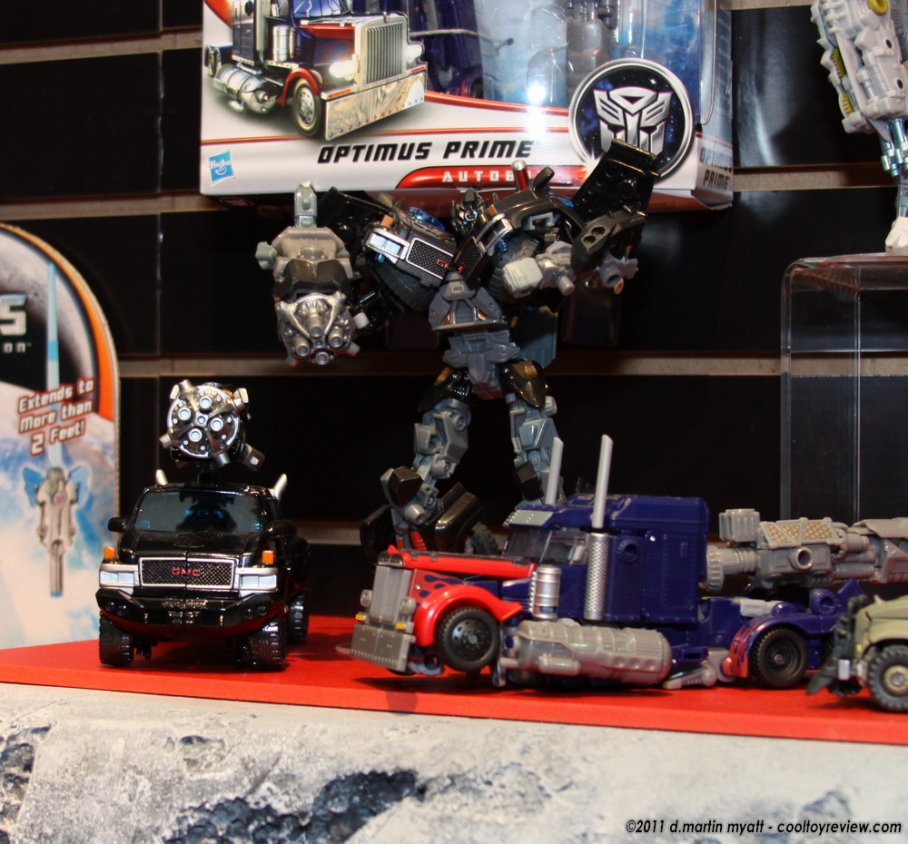 [Toy Fair 2011] Hasbro - Transformers IMG_7398