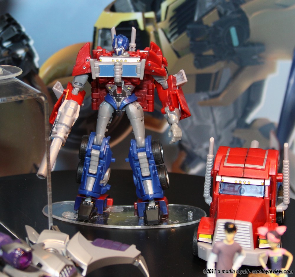 [Toy Fair 2011] Hasbro - Transformers IMG_7435