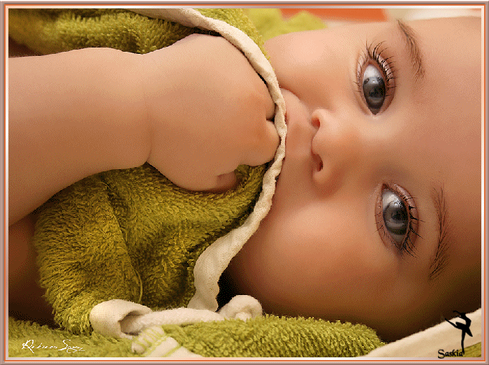 Fotografije beba i djece - Page 19 10122706365843846