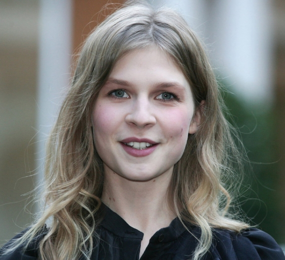 Fotos de Fleur Delacour Poesy2