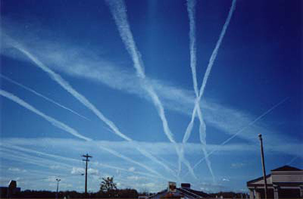 CHEMTRAILS: A Planetary Catastrophe Created by Geoengineering Img_1024042_64891035_0