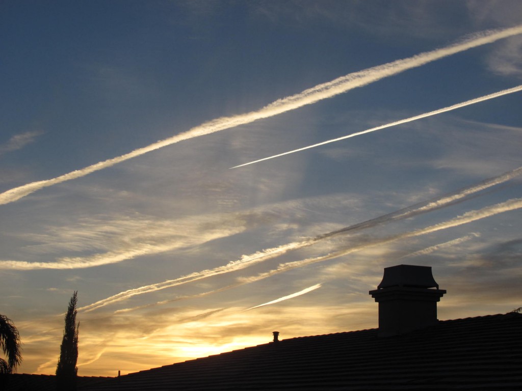 CHEMTRAILS: A Planetary Catastrophe Created by Geoengineering Marh-27-020-11-1024x768