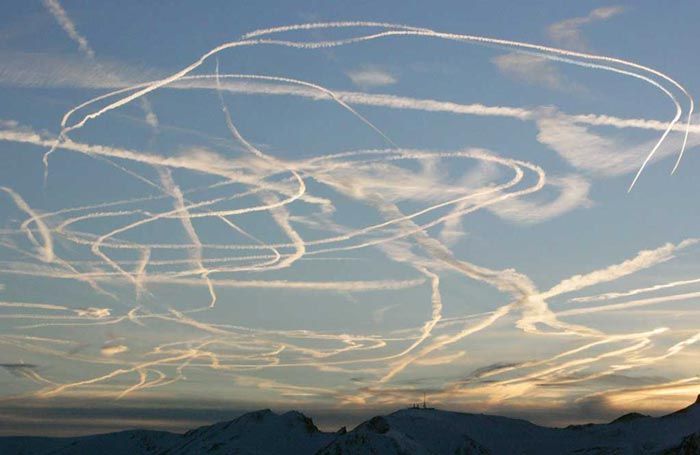 CHEMTRAILS : The Biggest Coverup of All Time Military_01-2-2