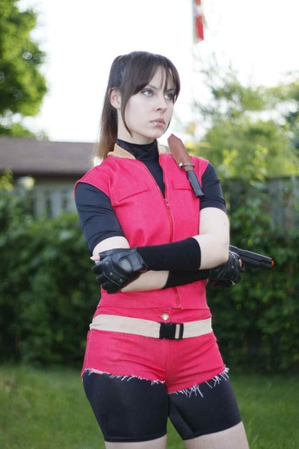 [Juego] Adivina el cosplay - Página 10 31467%20-%20Claire_Redfield%20Resident_Evil