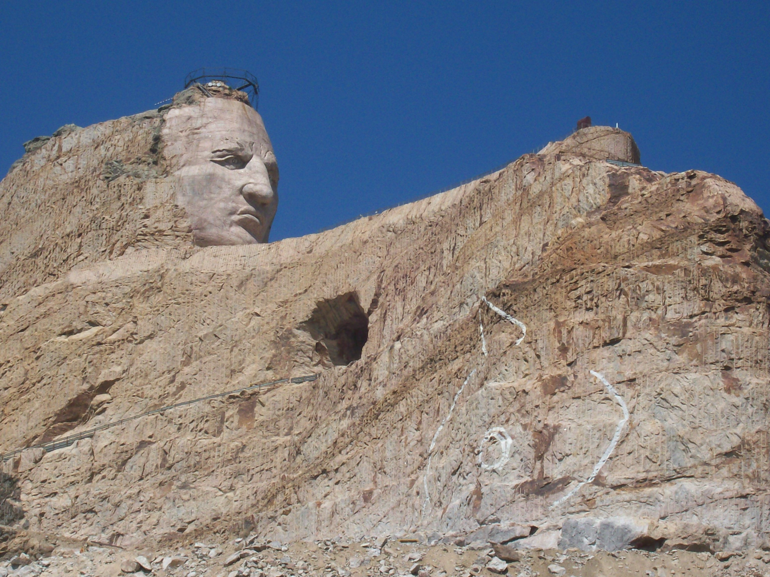 Monument Martine 26 janvier 2015 trouvé par Ajonc et ptitloulou CHMemFace2