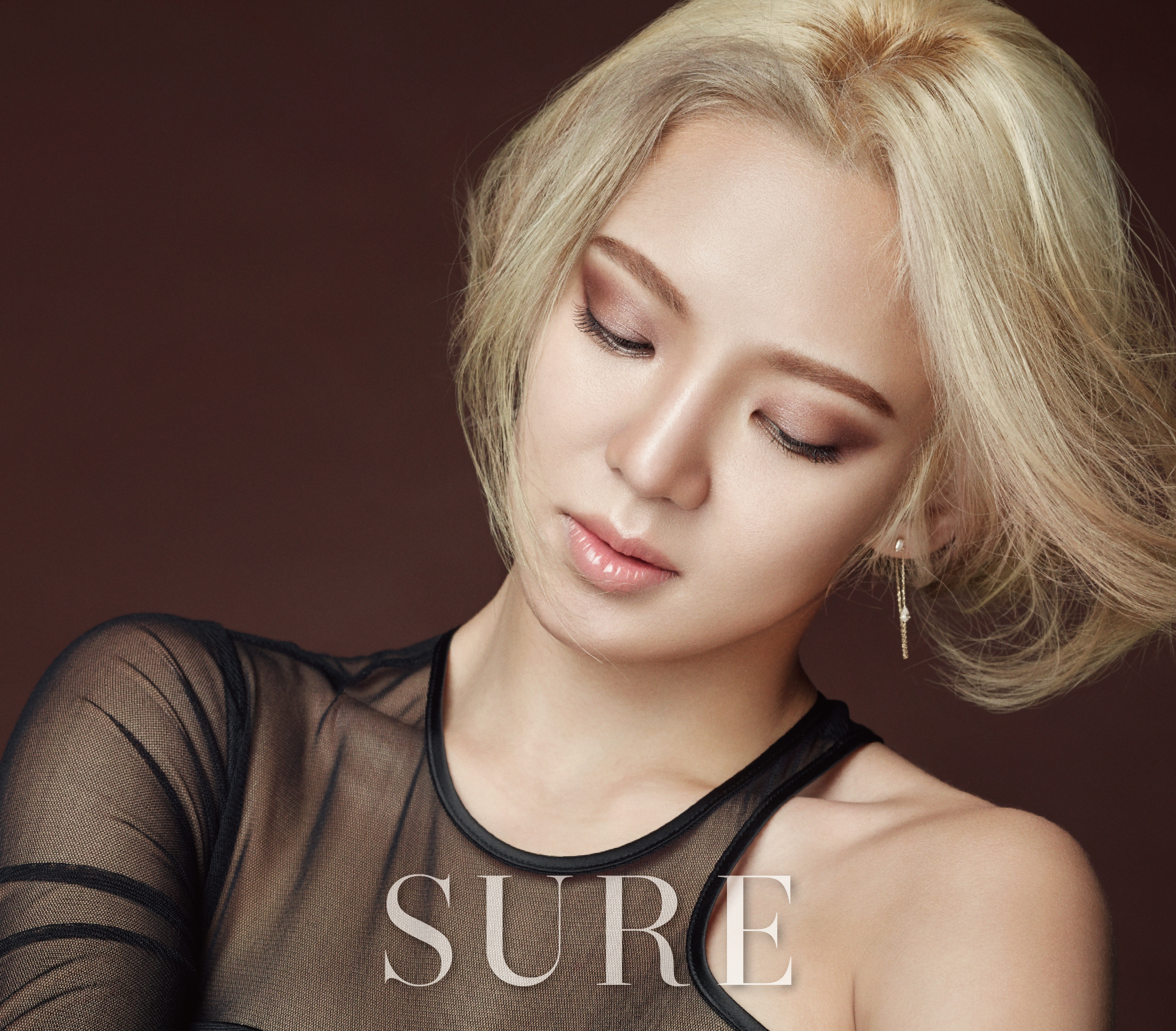 [PIC][06-08-2015]HyoYeon xuất hiện trên ấn phẩm tháng 9 của tạp chí "SURE" 2015082611145980146_1