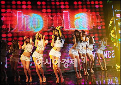 [News] โซนยอชิแดเปิดตัว MV 'Chocolate Love' ของ LG Cyon เรียบร้อยแล้ว 2009101511225347432_2