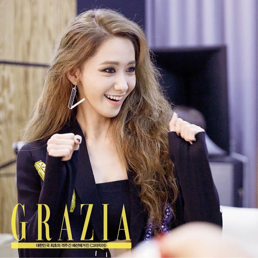 [PIC][13-08-2015]YoonA xuất hiện trên ấn phẩm tháng 9 của tạp chí "GRAZIA" 2015082608581018093_1