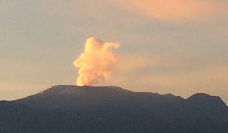 SEGUIMIENTO MUNDIAL DE VOLCANES. - Página 24 1469614084_252055_1469614272_noticia_normal