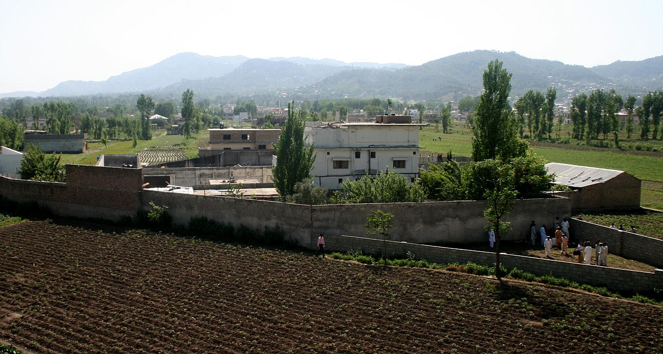 Bin Laden's compound - Abbottabad (Pakistan) CLASSIFIED Pict23