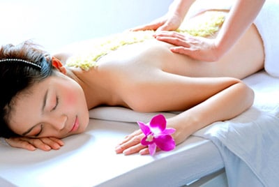 Cách dùng dầu Huế Massage Oils hiệu quả nhất Dau-massage-hue-toan-than