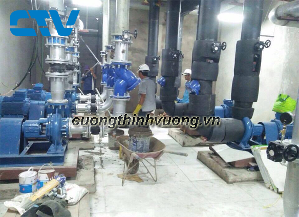 CTV-Dịch vụ sửa máy bơm nước áp dụng kĩ thuật tiên tiến đầu tiên tại Hà Nội Cuong-thinh-vuong-thi-cong-sua-may-bom-nuoc-he-thong-chiller