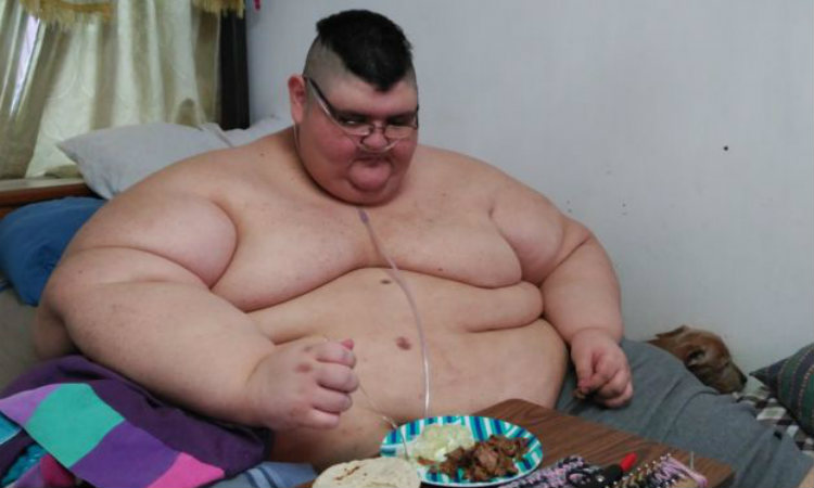 Quem é o mais gordo do servidor?? Homem-pesado-obeso-gordo