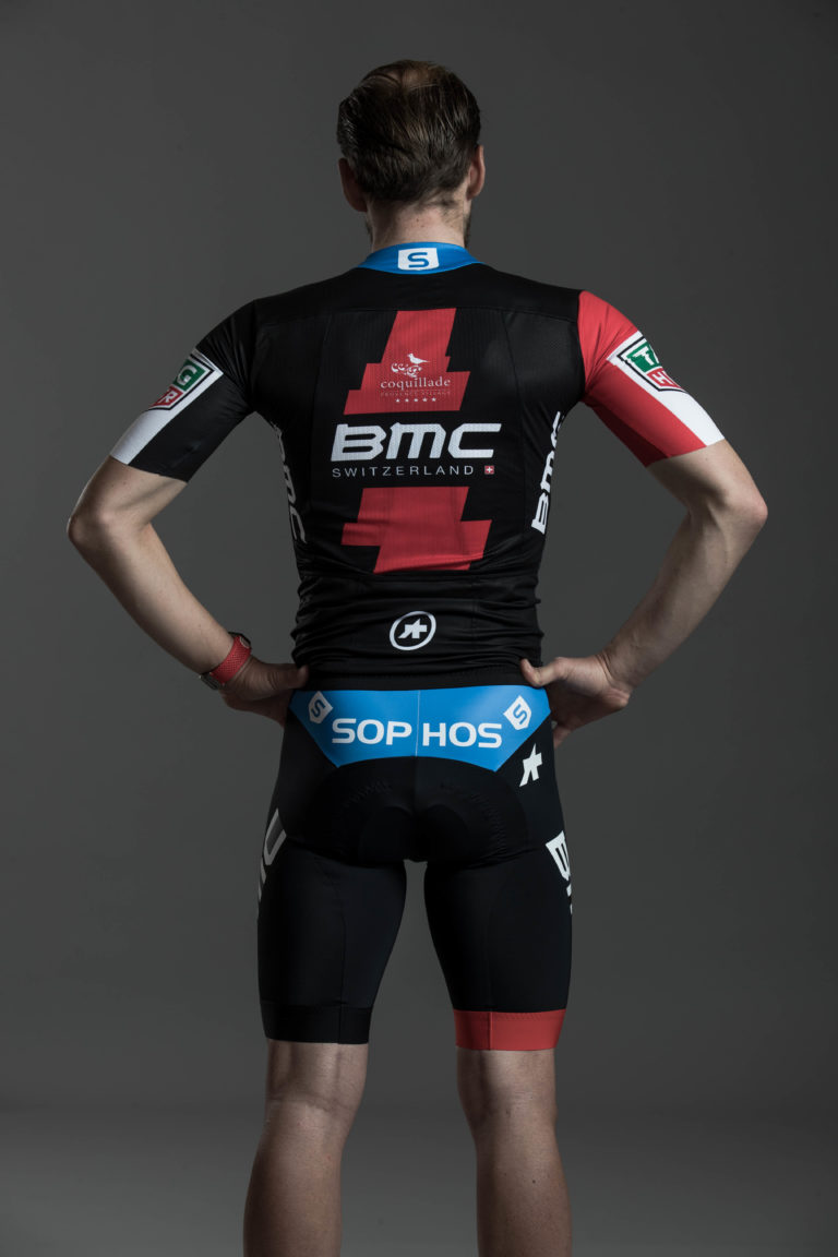 Maillots 2018 - Page 3 Bmc-jersey2018-back-full-768x1152