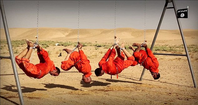 Isis in Iraq: Shiite fighters roasted alive in new Islamic State execution video [GRAPHIC IMAGE] Shiite-fighers-burned-alive