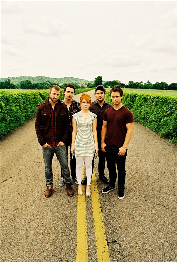 Paramore Thumbnail_8