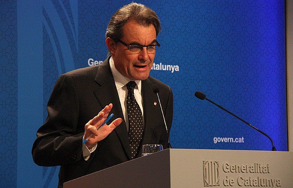 [GENERALITAT DE CATALUNYA] MENSAJE DEL PRESIDENT DE LA GENERALITAT DE CATALUNYA 576_1389100435Gencat-Artur-Mas