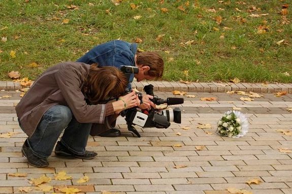 جنون المصورين 2011 Funny-photographers-20