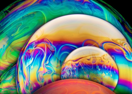 Soap bubbles become psychedelic works of art  Syzygyhortonbubbleq0w9euflasjdf_465_330_int