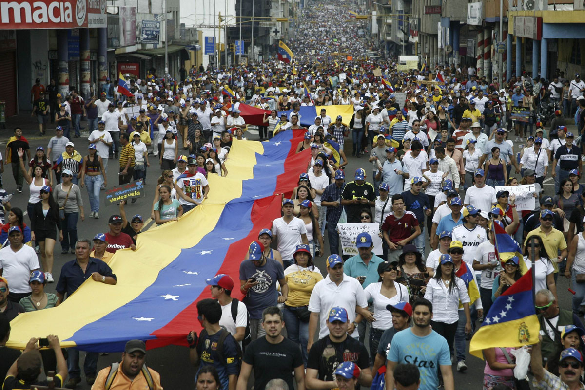 Venezuela crisis - Page 2 REU-VENEZUELA-PROTESTS__005