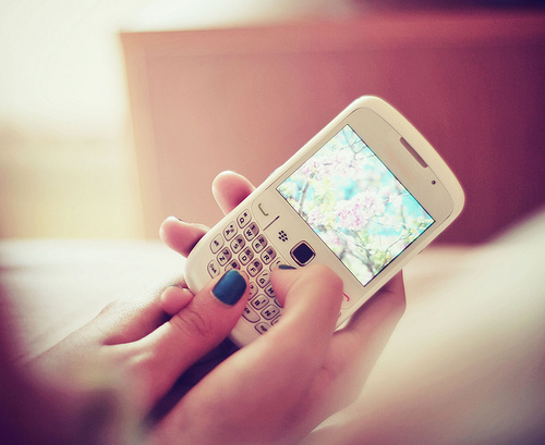 Movil de Helene Blackberry-cute-phone-photography-white-Favim.com-52188_large