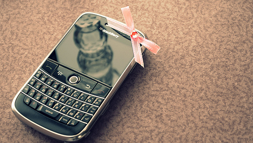 Char's phone. ♣ Tumblr_ksq5nkLmJ41qapacoo1_500_large