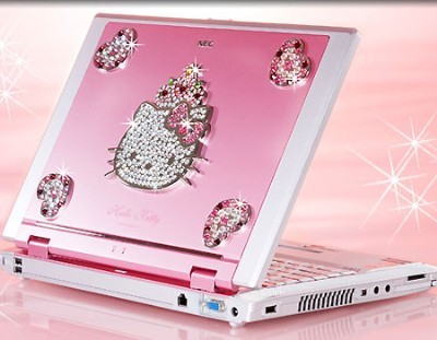 استايل hello kitty بس لاتصرخوا  Hello-kitty1_large