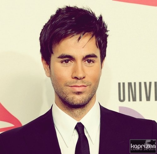 صور Enrique Iglesias 270584_230938073592252_188597874492939_923954_8047753_n_large