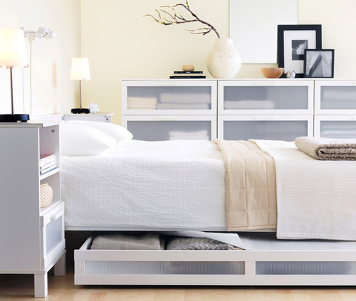 Quarto de Bernard Ikea-2010-bedroom-design-examples-13_large