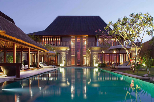 Предния басейн Bulgari-Resort-Bali-wit-Great-Pool_large