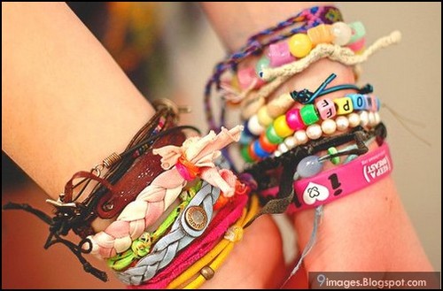 اكسسوارات مراهقين الجزء 1 Accessories-band-bracelets-colourful_large