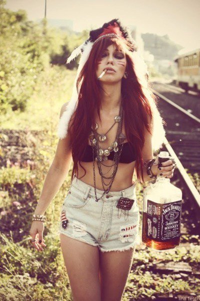 Los Persas tienen un plan "b" para fastidiar a los Spartanos!! Cigarette-fashion-girl-jack-daniels-shorts-Favim.com-365094_large