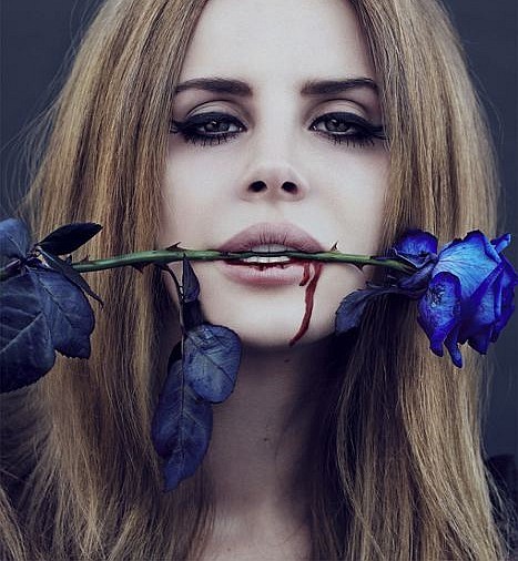 Slike Pesme Leda i vatre. - Page 3 Lana-del-rey-blue-rose-picture-368593-467-506_large