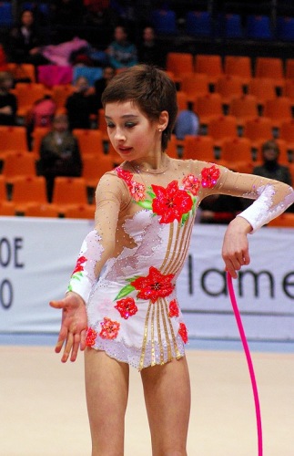 Les gymnastes lorsqu'elles étaient très jeunes - Page 3 41565--15880156-m549x500