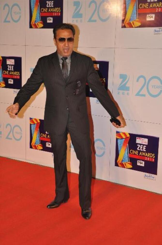 حصريا ألبوم كامل لصور نجوم بوليوود في Zee Cine Awards 2013 ~ O8odn8lsot8ga9w2.D.0.Gulshan-Grover-at-ZEE-CINE-AWARDS-2013-at-YRF-Studios-in-Mumbai