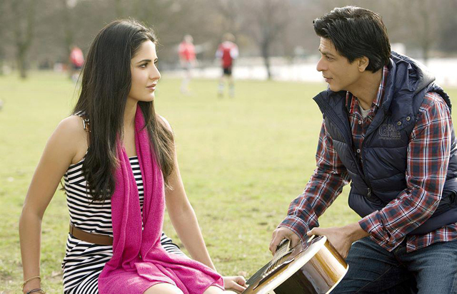 صور فيلم  JAB TAK HAI JAAN Wg0la28syzadhcgq.D.0.Katrina-Kaif-and-Shahrukh-Khan-Jab-Tak-Hai-Jaan-Movie-Photo