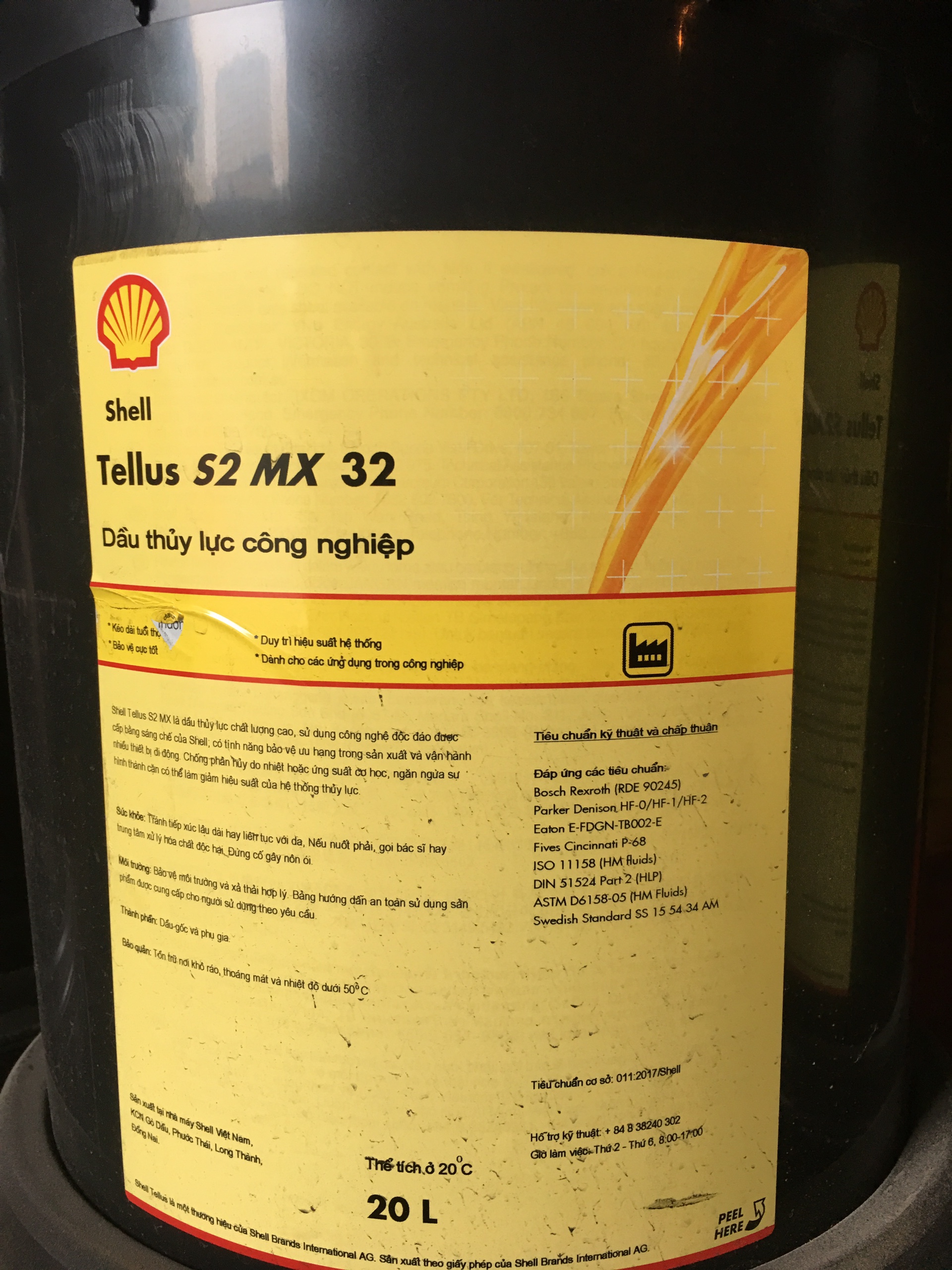 MUa bán dầu thủy lực Shell Tellus S2 MX 46 chính hãng, giao hàng tận nơi – NPP Dầu Nhớt Shell TPHCM. Dau-thuy-luc-shell-tellus-s2-mx3220L