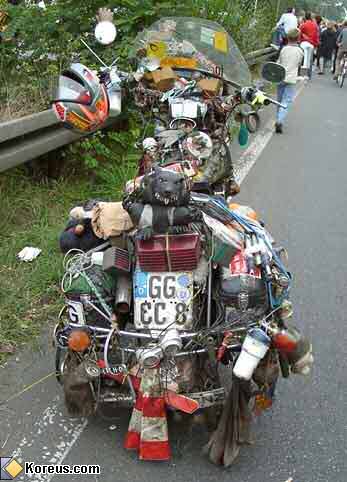 Les Zouzous en vadrouille, 21 au 24 mai 2009, c'est parti! - Page 12 Moto_harleydavidson