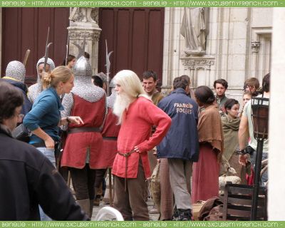 Spoiler saison III : episode 9... Normal_Merlin%20-%20Pierrefonds%20-%20Sept%202010%20326