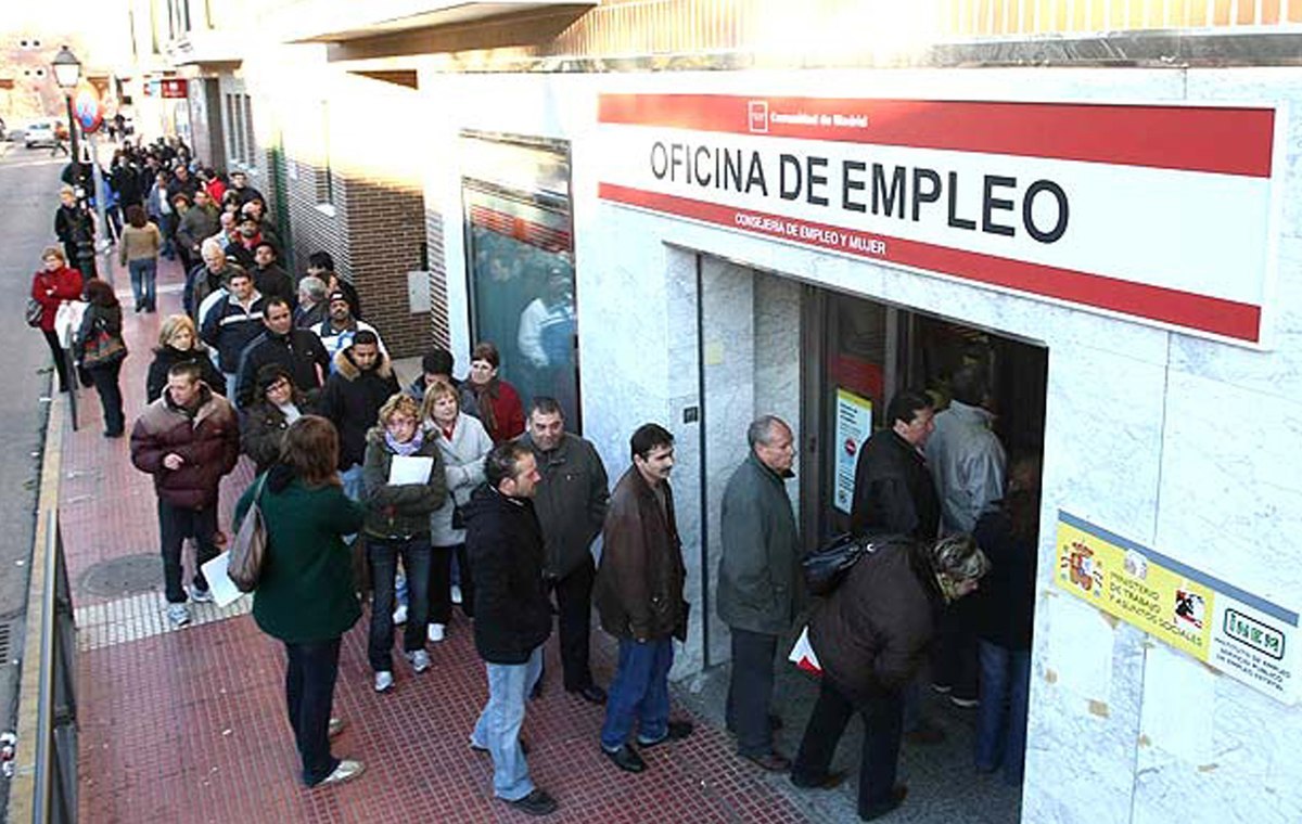 ESPAÑA SALE A LA CALLE ,EN CONTRA DE LA POLITICA DEL PP - Página 44 Desempleo-en-Espa%C3%B1a