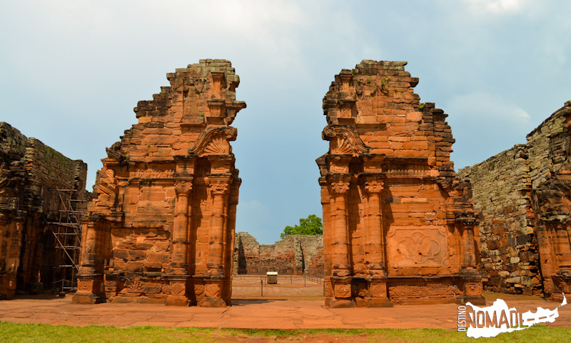 C - Ruinas de San Ignacio Miní Portada