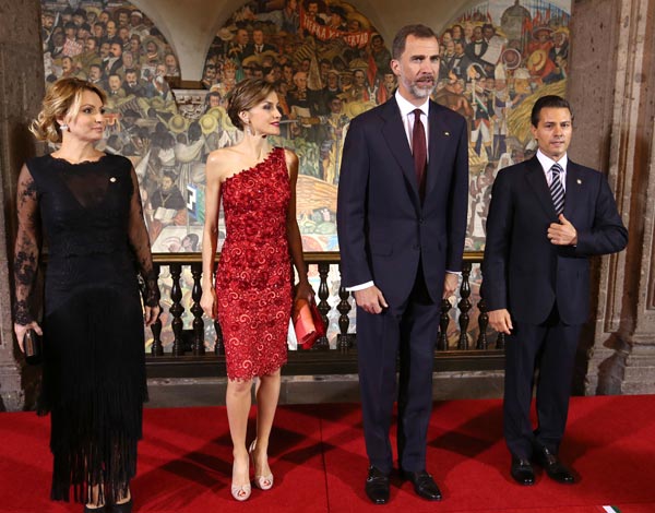 VIAJE DE ESTADO DE LOS REYES A MEXICO :uur: - Página 4 Letizia0219