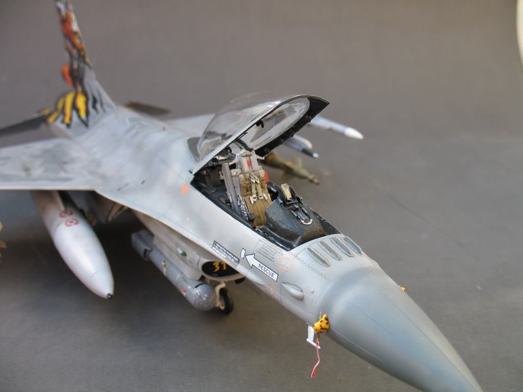 Fini: 1/48 F-16A MLU Tiger Meet 2005 Immagine%20031