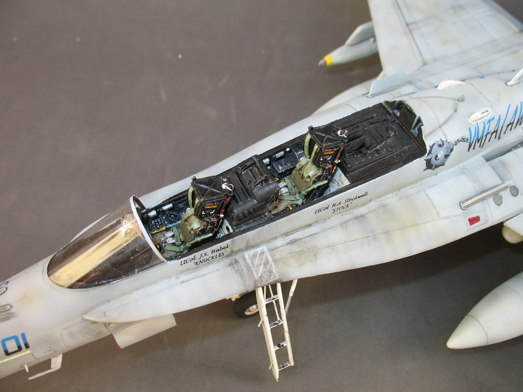 Fini: 1/48 F/A-18D VMFA(AW)-225 Viking Immagine%20045