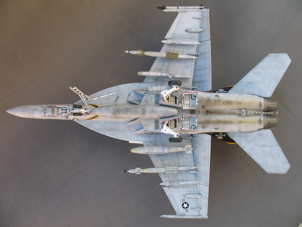 Fini: 1/48 F-18F VFA-103 AG200 Immagine%20039